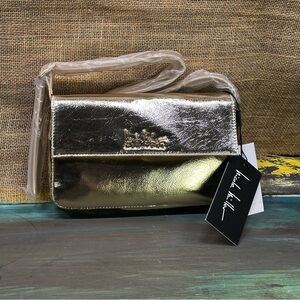 Nicole Miller classic preppy minimalist gold‎ metallic purse handbag NWT